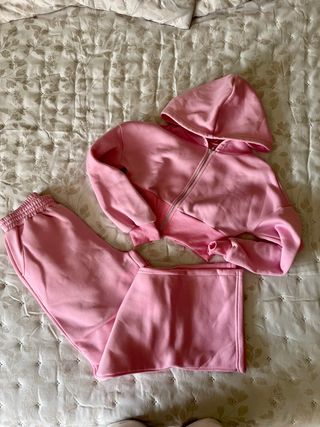 Conjunto chándal rosa