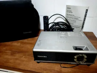 Proyector Toshiba TLP-X100