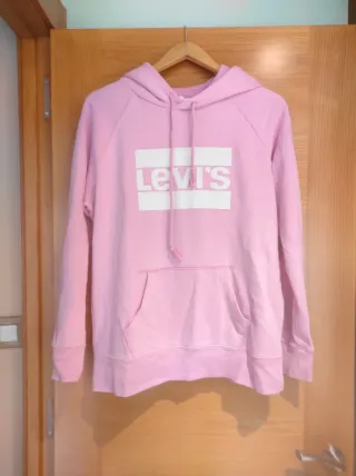 Sudadera Levi's Rosa+Camiseta Tommy Jeans. Talla S