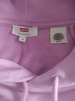 Sudadera Levi's Rosa+Camiseta Tommy Jeans. Talla S