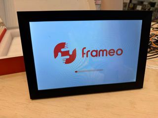 Frameo Marco de Fotos Digital WiFi 10.1 Pulgadas