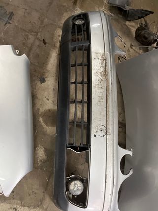 Parachoques Delantero VW Polo 2003