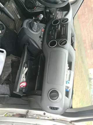 Salpicadero Peugeot Partner Tepee