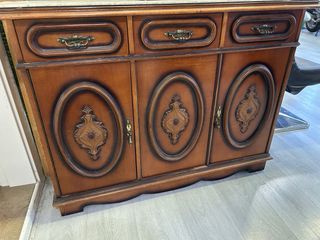 Sofá y aparador vintage piel