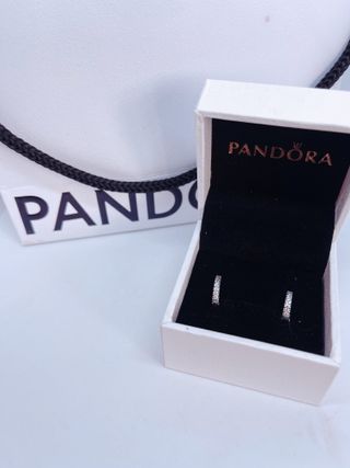 Pendientes Aro Abrazo Brillante Pandora Plata