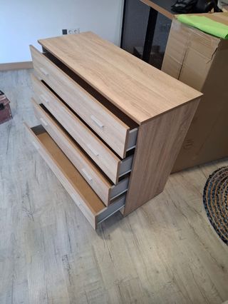 Cajonera de madera nueva