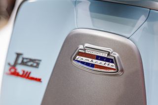 Lambretta J125 Scooter Azul