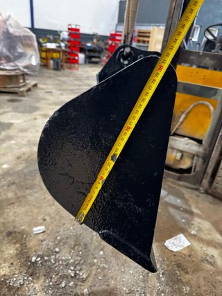 Cazo Excavadora Limpieza