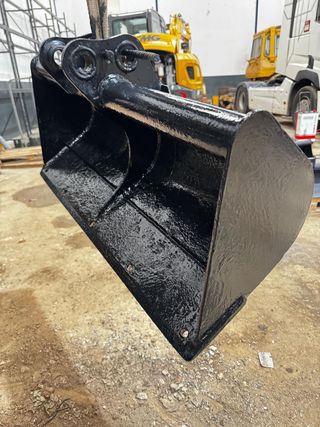Cazo Excavadora Limpieza