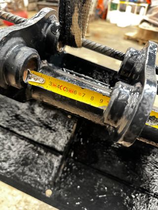 Cazo Excavadora Limpieza