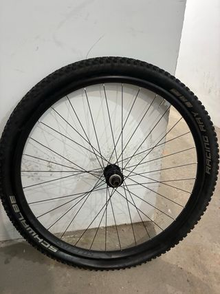 Ruedas Syncros 30 con cubiertas 2,35