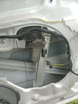 Motor elevalunas Peugeot Partner Tepee