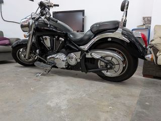 Kawasaki Vulcan 2000
