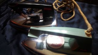 2 Planchas Antiguas Estilo Vintage