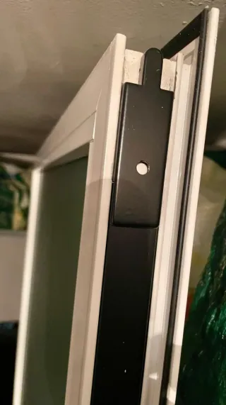 Puerta aluminio con cristal 2.13m x 90cm