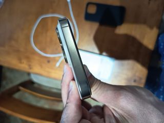 iPhone 16 Pro Max 256 GB Desert Titanium