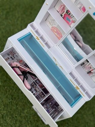 Tocador Nancy con accesorios