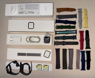 Apple Watch Series 4 44mm Caja y Accesorios