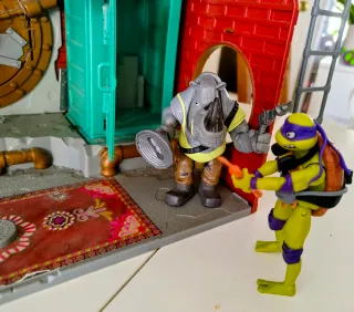 Playset TMNT Sewer Lair