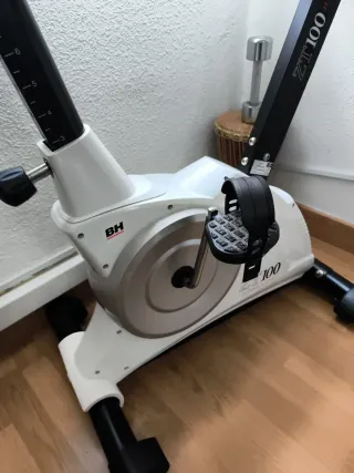 Bicicleta Estática BH ZT100