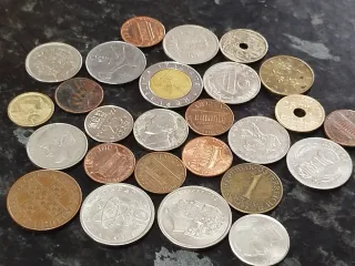 Lote 26 monedas variadas