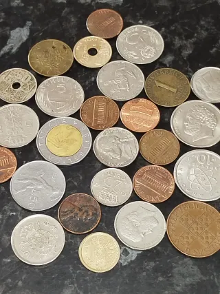 Lote 26 monedas variadas