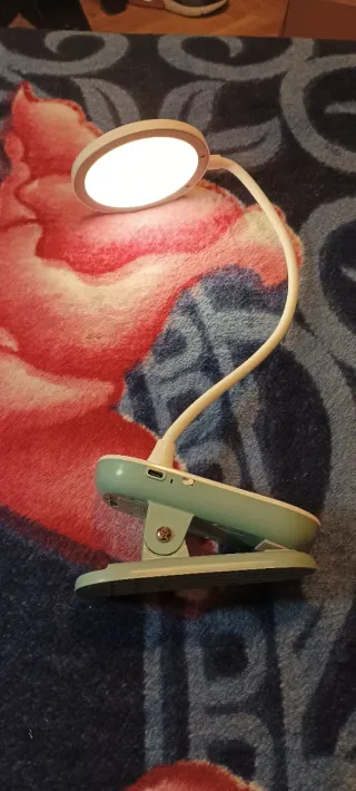 Lámpara LED Plegable con Pinza