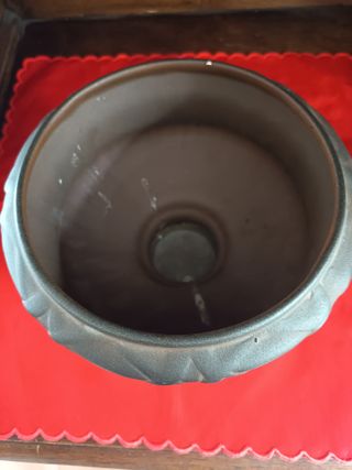 Cubre macetas de barro