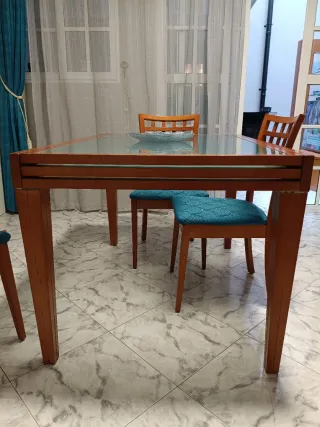 Mesa de comedor extensible ( SOLO MESA)