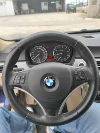 BMW 320i e90 con 171.000km‼️SOLO ESTA SEMANA‼️