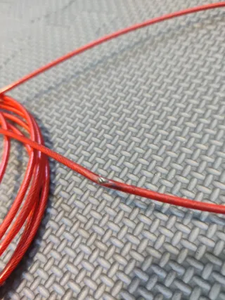 Comba de CrossFit Ajustable Roja