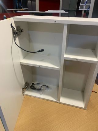 Armario pequeño espejo baño