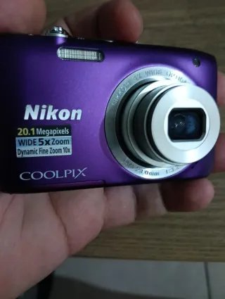 Cámara Nikon Coolpix S2900 Morada 20Mpxl