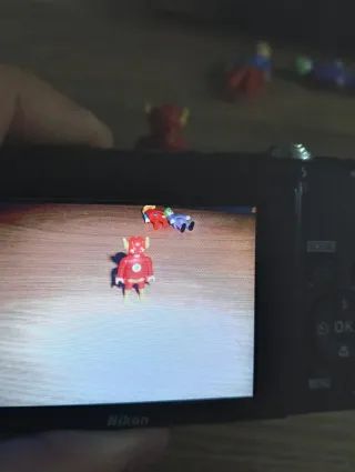 Cámara Nikon Coolpix S2900 Morada 20Mpxl