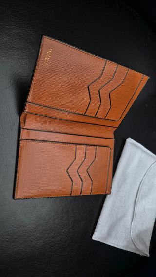 Valextra Portafoglio Passaporto Havana Bifold