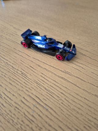 Hot Wheels Porsche 911 Rallye Safari Mode