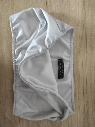 Top bandeau plateado