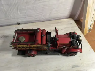 Antiguo Camión de Bomberos de Hojalata Vintage
