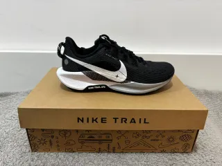 Zapatos Nike Trail ATC 36.5 EUR Nuevos Caja