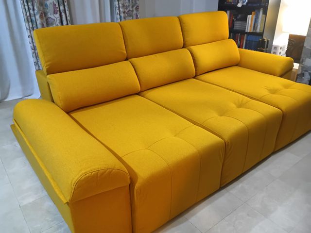 Divano Selena Giallo in Tessuto