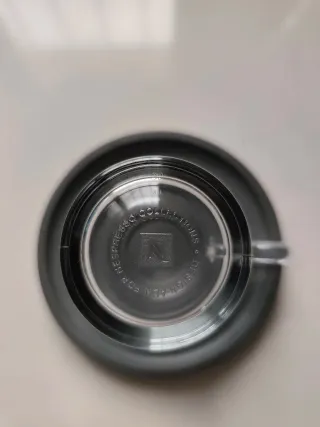 Set 4 Tazas + Platos Nespresso