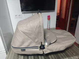 Carrito Bebé Peg Perego con Sillita y Capazo