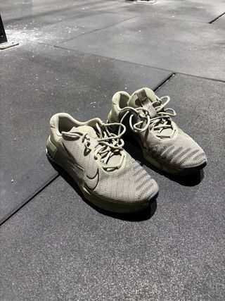 Nike Metcon 9 Verde Oliva