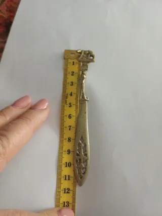 Abrecartas antiguo bronce con figura de oso