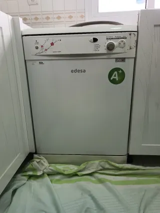 Lavavajillas Edesa 60cm Muy Buen Estado