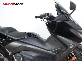 YAMAHA T-MAX 530 SX