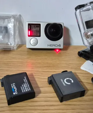 Gopro (4K) Hero4 con pantalla táctil