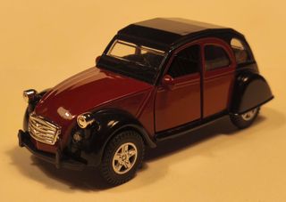 Maqueta camión y coche 2CV