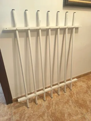 2 Rejas  de aluminio blancas seguridad ventanas