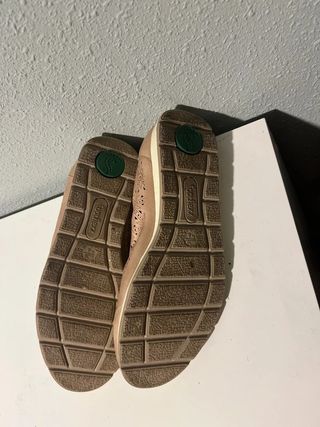 Bailarinas rositas con diseño floral